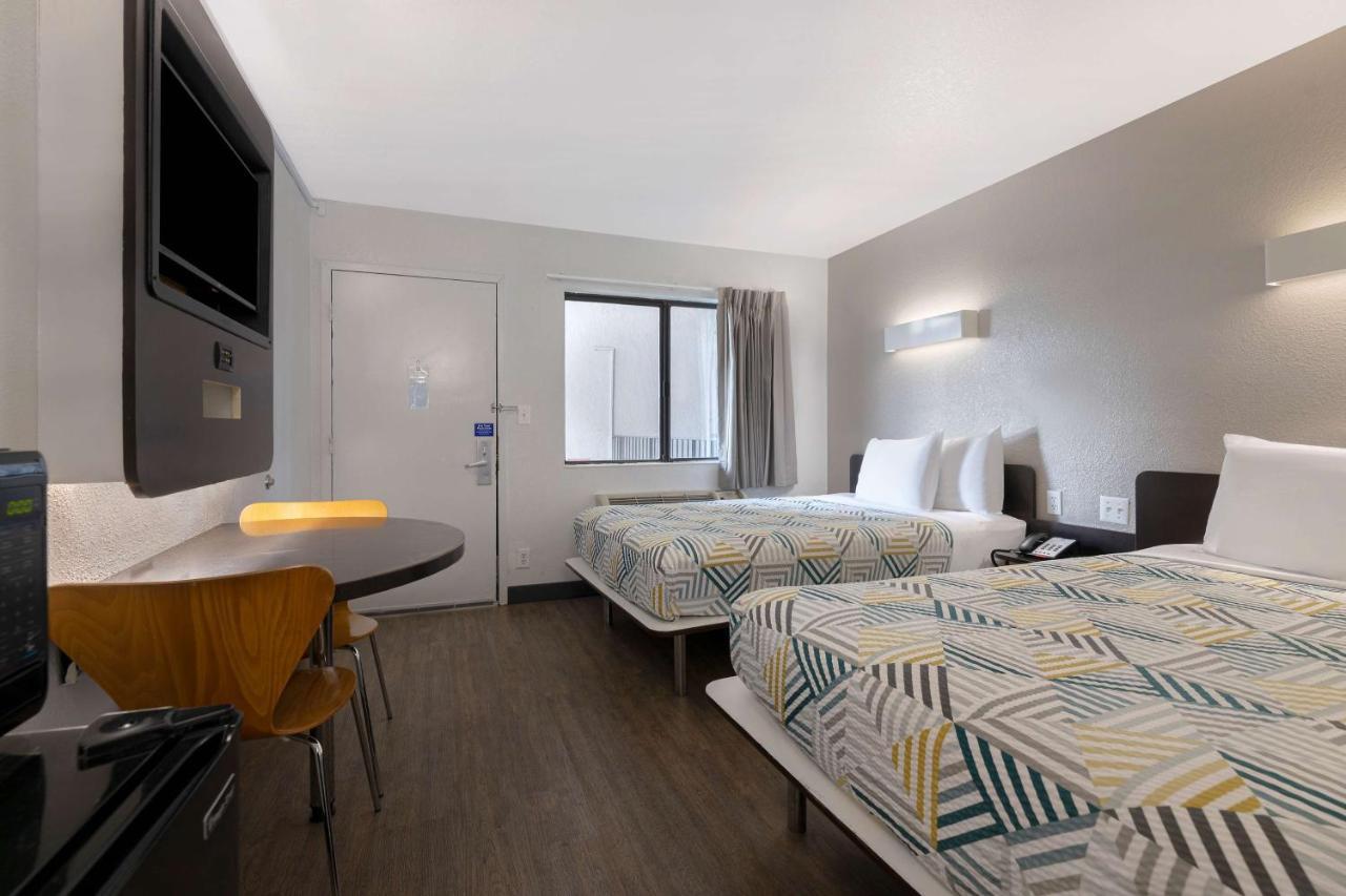 Motel 6-San Antonio, Tx - West Seaworld Екстер'єр фото