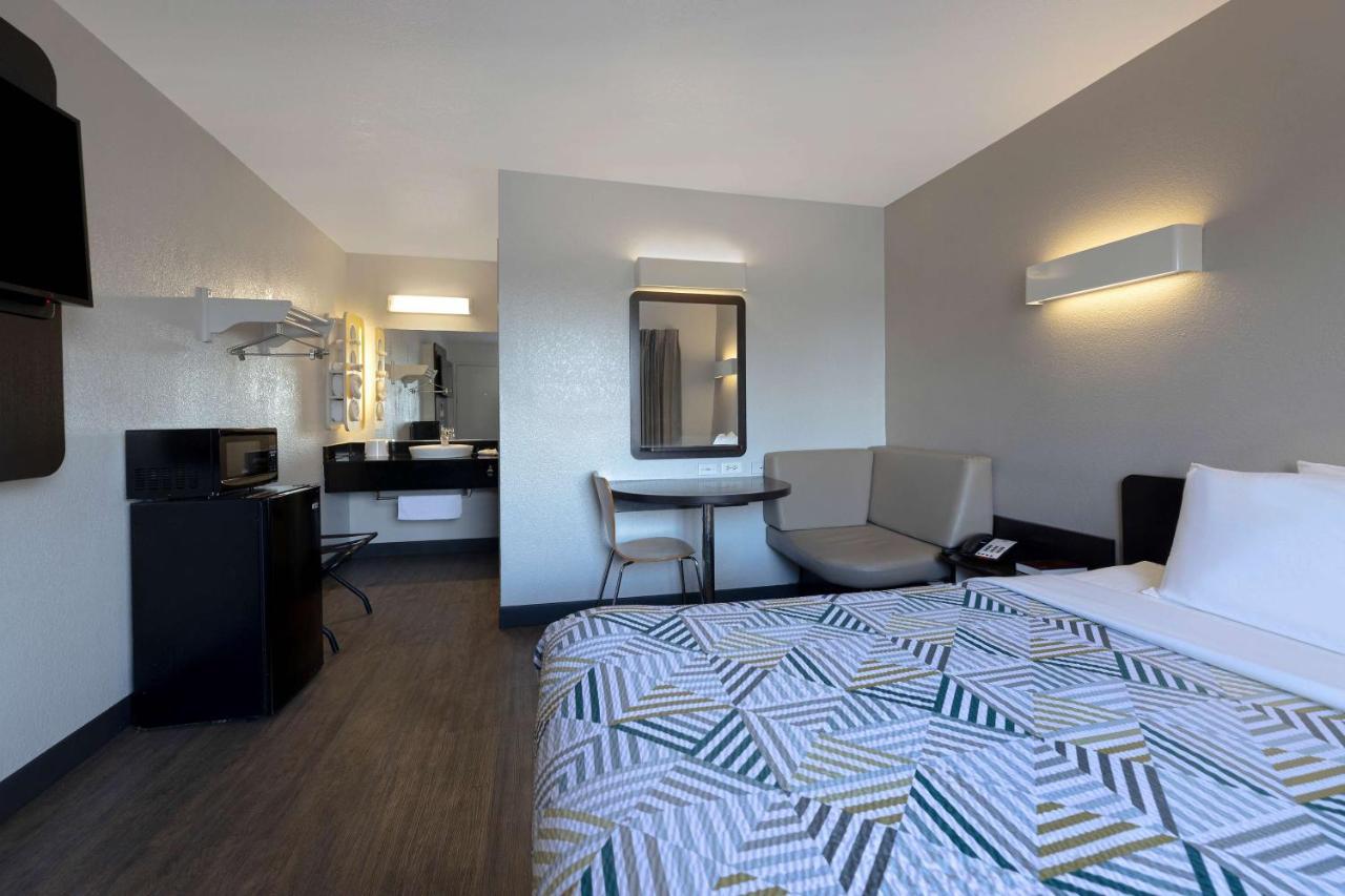 Motel 6-San Antonio, Tx - West Seaworld Екстер'єр фото