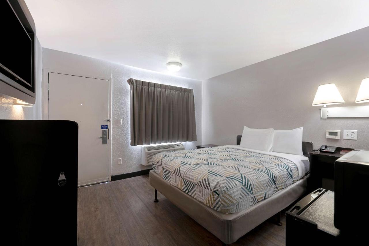 Motel 6-San Antonio, Tx - West Seaworld Екстер'єр фото