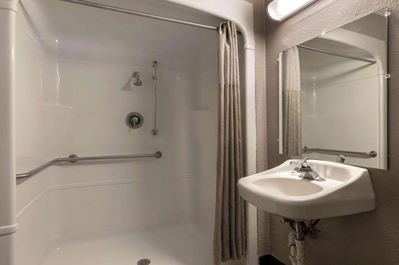 Motel 6-San Antonio, Tx - West Seaworld Екстер'єр фото